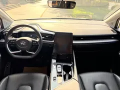 2021 Hyundai Custo 380TGDi LUX Premium, белый — фото 10