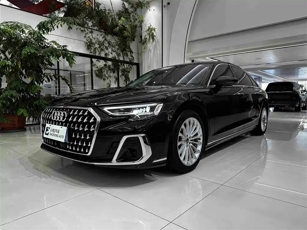 2023 Audi A8L 45 TFSI quattro Luxury