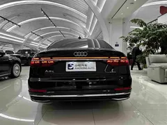 2023 Audi A8L 45 TFSI quattro Luxury, чёрный — фото 4