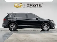 2022 Volkswagen Tiguan L 430PHEV Flagship, чёрный — фото 3