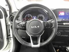 2021 Kia Yipao 1.4L CVT Sunroof, белый — фото 4