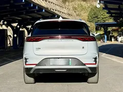 2024 BYD Tang DM-i PHEV 112km Flagship — фото 11