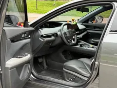 2022 Changan UNI-V 1.5T Premium — фото 12