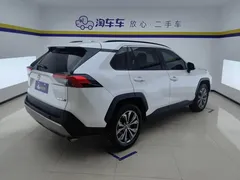 2023 Toyota RAV4 2.0L CVT 2WD Fashion Plus, белый — фото 3