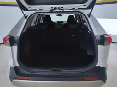 2023 Toyota RAV4 2.0L CVT 2WD Fashion Plus, белый — фото 4