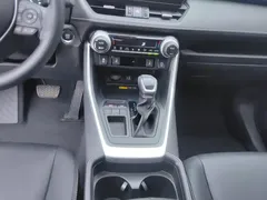 2023 Toyota RAV4 2.0L CVT 2WD Fashion Plus, белый — фото 16