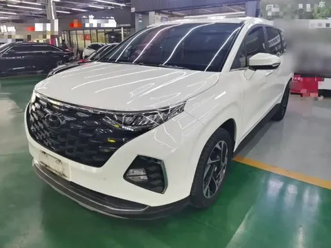 2021 Hyundai Custo 380TGDi LUX Premium