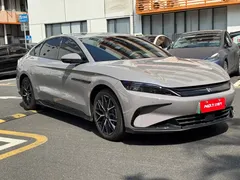 2025 BYD Han PHEV 125KM Premium — фото 3