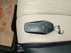 2025 BYD Dolphin Smart Driving 410km Fashion, белый — фото 9