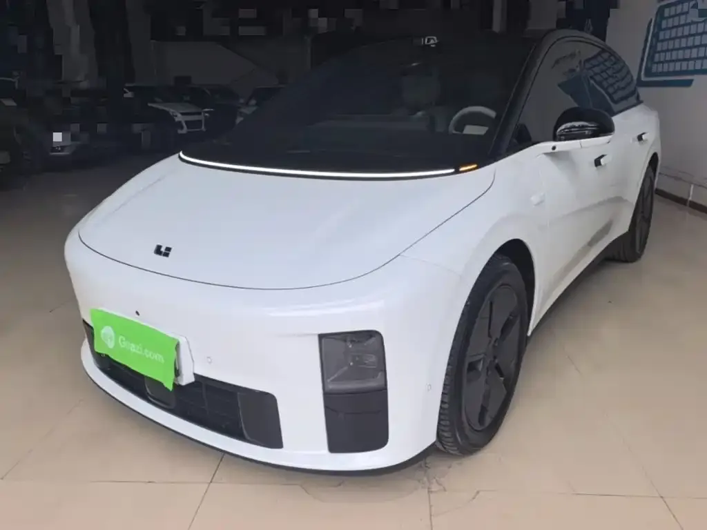 2025 Li Auto i6 2WD Standard