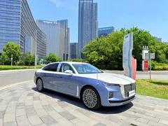 2022 Hongqi H9 3.0T H9+ Excellence Custom Edition, синий — фото 3