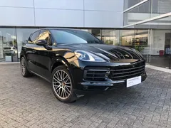 2023 Porsche Cayenne 3.0T Platinum Edition, чёрный — фото 3