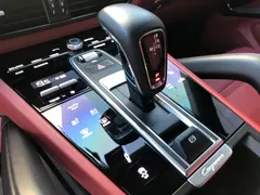 2023 Porsche Cayenne 3.0T Platinum Edition, чёрный — фото 9