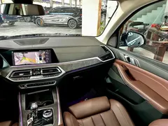 2021 BMW X5 xDrive40i M Sport Package, чёрный — фото 9