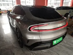 2025 Xiaomi YU7 4WD Max — фото 23