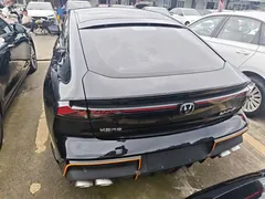 2022 Changan UNI-V 1.5T Sport, чёрный — фото 17
