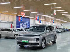 2026 Leapmotor D19 EV 720 Premium 6-Seater — фото 1