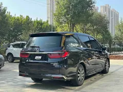 2022 Honda Odyssey 2.0L e:HEV Hybrid, чёрный — фото 2