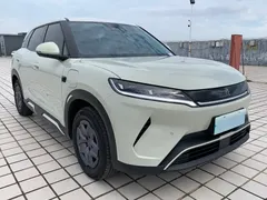 2025 BYD Yuan UP Smart Driving 401km Vitality, зелёный — фото 3