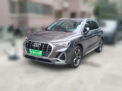 2021 Audi Q3 35 TFSI Fashion Sport — фото 1