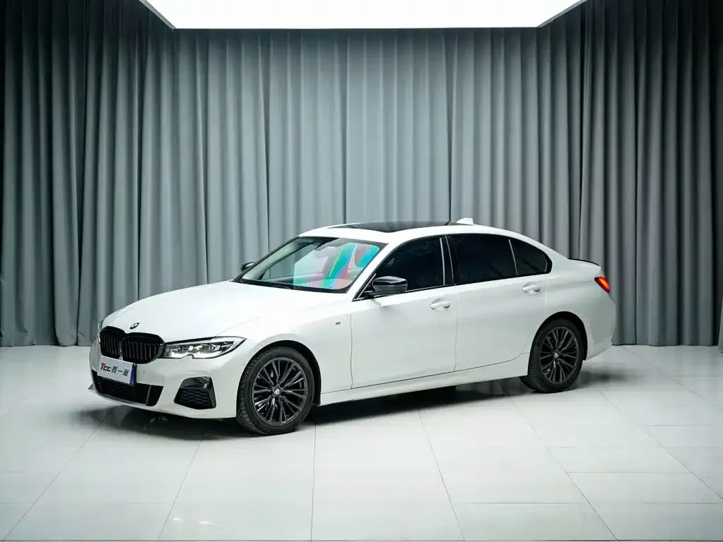 2022 BMW 3 Series 325Li M Sport Night Package