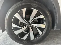 2022 Volkswagen Tayron 280TSI 2WD Luxury, белый — фото 14