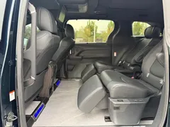 2023 Toyota Granvia 2.5L Hybrid Flagship VIP, чёрный — фото 5