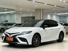 2021 Toyota Camry 2.0S Fashion, белый — фото 1