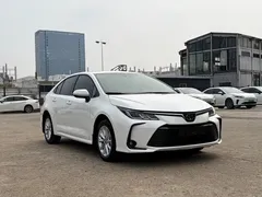 2021 Toyota Corolla 1.2T S-CVT Elite Plus, белый — фото 2
