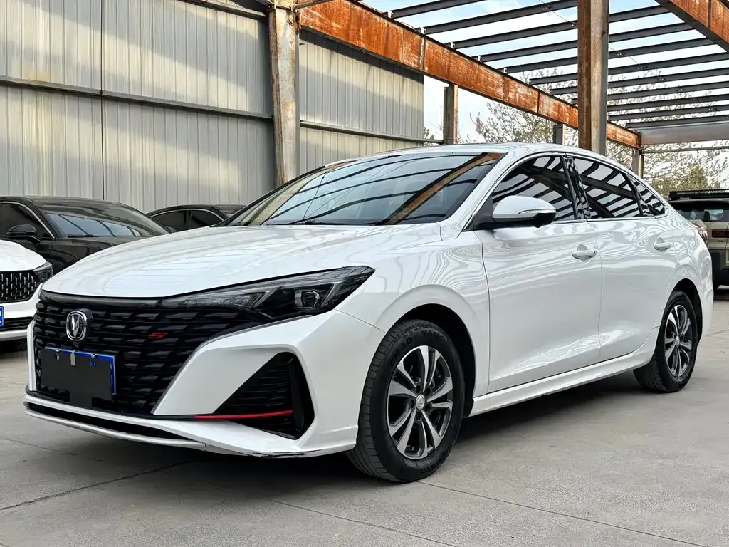 2023 Changan Eado PLUS 1.4T GDI DCT Premium