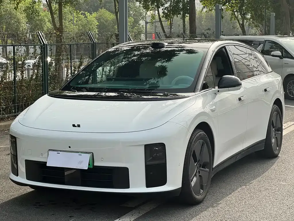 2026 Li Auto i6 2WD Standard