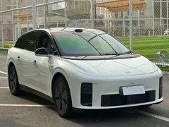 2026 Li Auto i6 2WD Standard, белый — фото 3