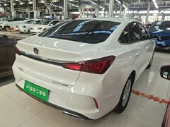 2021 Changan Eado PLUS 1.6L GDI CVT Elite, белый — фото 7