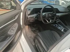 2021 Changan Eado PLUS 1.6L GDI CVT Elite, белый — фото 16