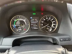 2020 Lexus LM 300h 4, чёрный — фото 7
