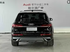2023 Audi Q7 55 TFSI quattro S line Sport, чёрный — фото 4