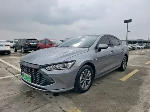 2023 BYD Qin PLUS Champion DM-i PHEV 55KM Leading