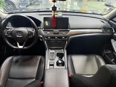 2022 Honda Accord 2.0L Hybrid, чёрный — фото 11