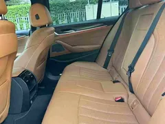 2021 BMW 5 Series 530i M Sport Package — фото 10