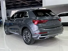 2022 Audi Q3 35 TFSI Sport — фото 4