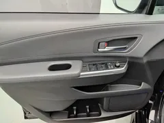 2021 Toyota Sienna 2.5L Hybrid Ultimate, чёрный — фото 8