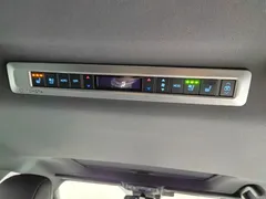 2021 Toyota Sienna 2.5L Hybrid Ultimate, чёрный — фото 21