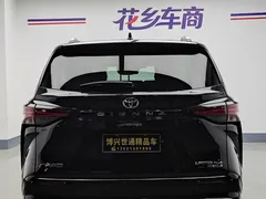 2021 Toyota Sienna 2.5L Hybrid Ultimate, чёрный — фото 30