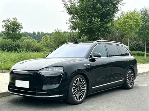 2024 Aito M9 EREV Max 42kWh 6-seat