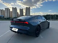 2023 Changan UNI-V iDD PHEV 1.5T 113km — фото 4