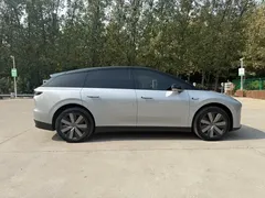 2025 Li Auto i6 4WD Standard — фото 17