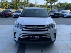 2021 Toyota Highlander 2.0T 4WD Elite 7-seat, белый — фото 2