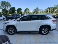 2021 Toyota Highlander 2.0T 4WD Elite 7-seat, белый — фото 3