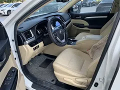 2021 Toyota Highlander 2.0T 4WD Elite 7-seat, белый — фото 4