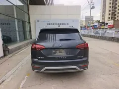 2022 Volkswagen Tayron 280TSI 2WD Luxury, чёрный — фото 5